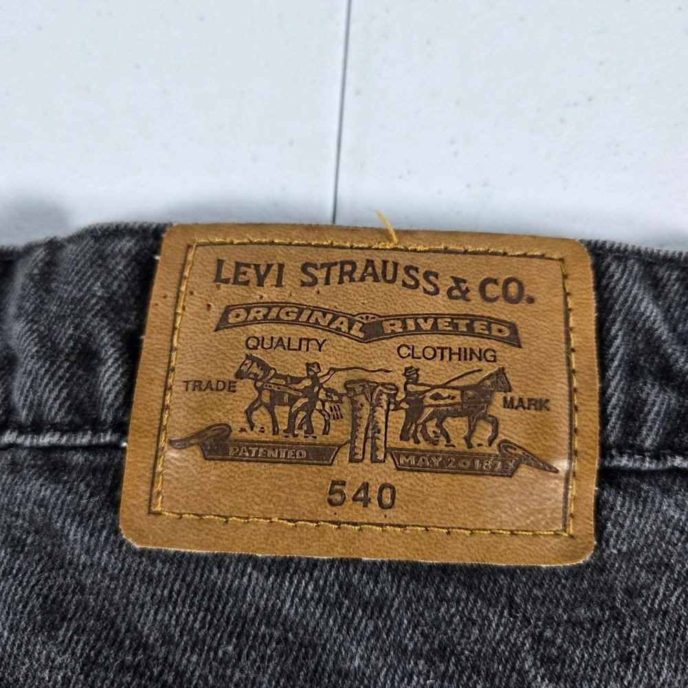 Levi orange tab 540 Relaxed Black Denim Shorts Mens 42 Made in USA orange